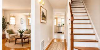 121 Manhasset Avenue Gallery 4