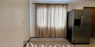 Spacious Pet Friendly, 3 bed/1 bath with Den. Gallery 5