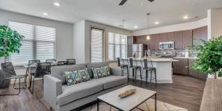 The Mark at Midtown Gallery 21