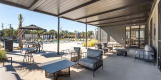 Madison Oaks Gallery 17