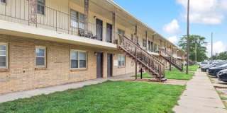 Bellevue Gardens Gallery 7