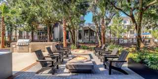 The Henslow Daniel Island Apartments & Townhomes Gallery 19