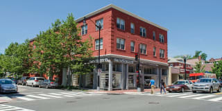 2255 Wisconsin Gallery 20