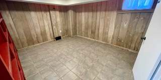 Very Unique 5 Bedroom Home on Large Lot Gallery 65