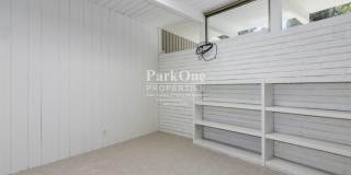 Single-level mid-century home in the heart of Orinda! Gallery 17