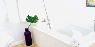 4615 North Miami Avenue Gallery 8