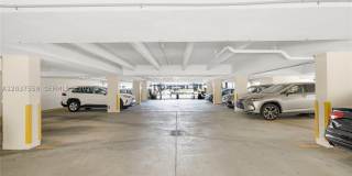 1250 Lincoln Rd Gallery 19