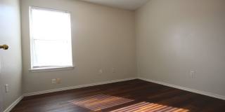 Lovely large updated 3 bed, 2 bath house w/ 2 living & 2 dining areas in Austins Colony Gallery 15