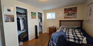 Preleasing Spacious 5-Bedroom Home with Finished Basement, Large Backyard & Attached Garage Gallery 9