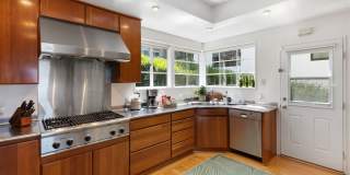 180 Saint Germain Avenue Gallery 31