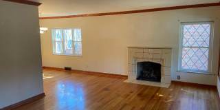 *COMING 9/15/2026* 3 Bedroom 2 Bathroom Single Family Home in the Avenues!! Gallery 7