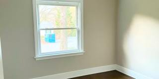 Beautiful Three Bedroom Single Family House Gallery 10