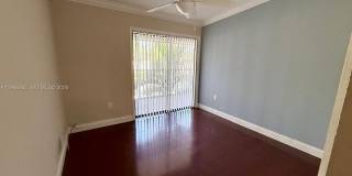 801 NE 199th St Gallery 14