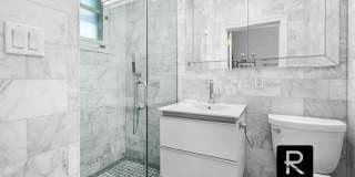 2109 Broadway Gallery 7