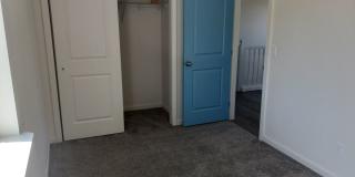 Stylish Comfort in the Heart of Pullman Gallery 15