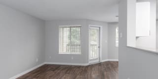 1202 Pearl Gallery 25