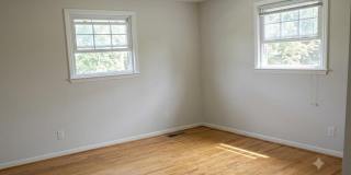 306 CORNELL ROAD Gallery 18