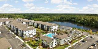 Terrassa Gallery 105