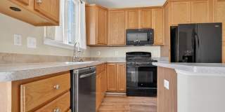23312 Brewers Tavern Way Gallery 14