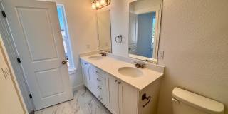 New 3-Bedroom Townhomes Available Gallery 18