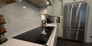Modern West Arvada End-Unit with Cul-de-Sac Privacy & 2-Car Garage Gallery 5
