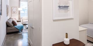 Magnolia at West Lemmon Gallery 32