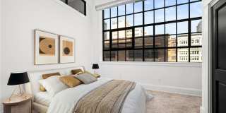 210 Ellicott Street Gallery 16