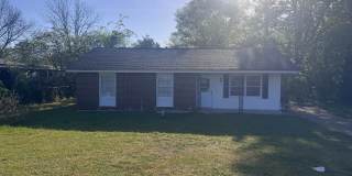 Newly Renovated Virginia Loop Road Home Gallery 1