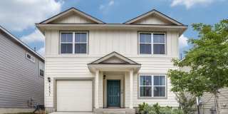Beautiful 5-Bedroom Home in Riverstone at Westpointe Gallery 1