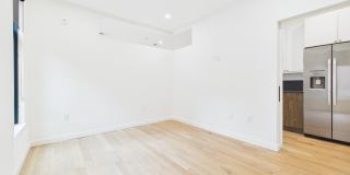 1128-30 WALNUT Street Gallery 11