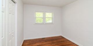 282 Zandale Drive Gallery 20