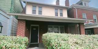 Large 3 Bedroom with Central AC in Sheraden Gallery 1