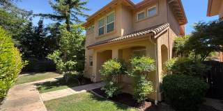 Charming Luxury Home near Downtown & Shopping Gallery 36