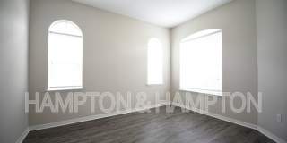 SPACIOUS 3 BEDROOM 2.5 BATH IN GATED COMMUNITY Gallery 3