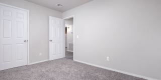 Buffalo Creek Apartment Homes Gallery 1
