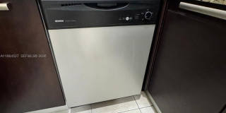 11207 Royal Palm Blvd Gallery 12