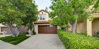 Beautiful Irvine Home with Vaulted Ceilings & Cozy Fireplace – 4 Del Adante Gallery 15