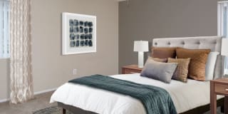 eaves Lake Forest Gallery 9