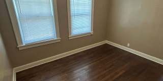 5405/5407 Harrison St. Gallery 17