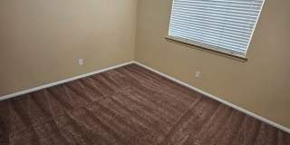 Spacious 6 bedroom , 3 bathroom home with downstairs bedroom and bath Gallery 21