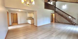 Entertainers dream in the heart of Eden Prairie! 3000+sf, updated, beautiful yard!! Gallery 1