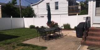 515 Jefferson Avenue Gallery 17