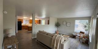 Hilltop 3-Bedroom Home with Scenic Orchard Views Gallery 1