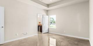 414 W Avenue C Gallery 12