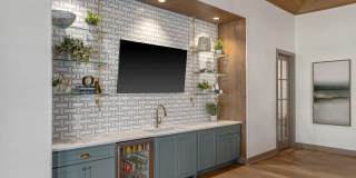 Portier at Midtown Gallery 60