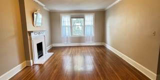 Immaculate 2/1.5/1 Condo off of Riverside Dr with a perfect river view from the top floor! Gallery 4