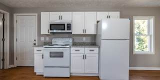 A Great 2BD/1.5BA Single Family Home That Has Been Recently Renovated Gallery 7