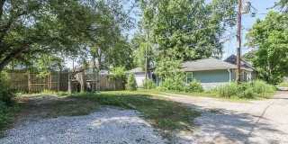 Updated 2BR Townhome | Bates-Hendricks | Steps to Fountain Square Gallery 44