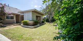 1131 River Rock Gallery 16