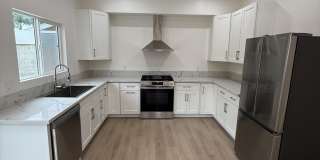 13040 Terra Bella St Gallery 1